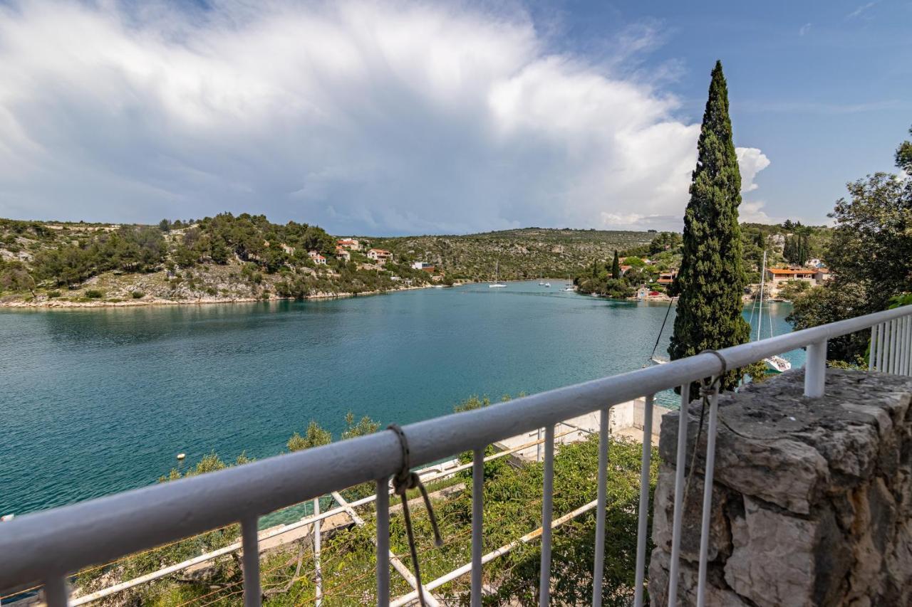 Apartments By The Sea Bobovisca Na Moru, Brac - 5682 Ložišće Eksteriør billede